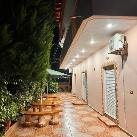 Moscopole Ξενοδοχείο