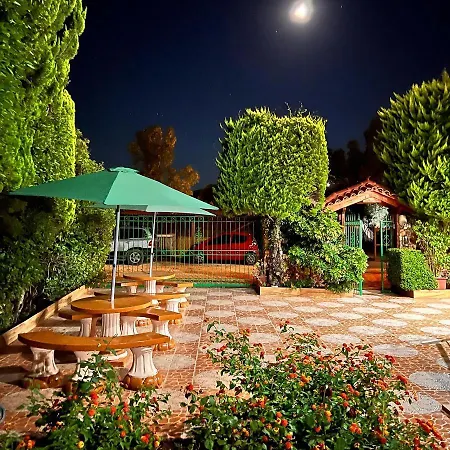 Moscopole Hotel *